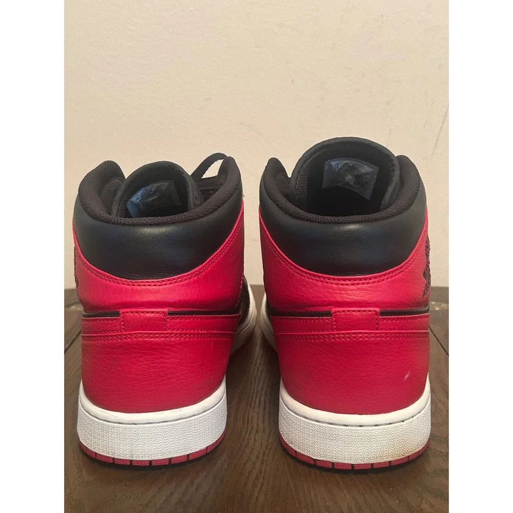 Nike Air Jordan 1 Mid Banned Bred 2020 Black Red 554724-074 Men's Size 14